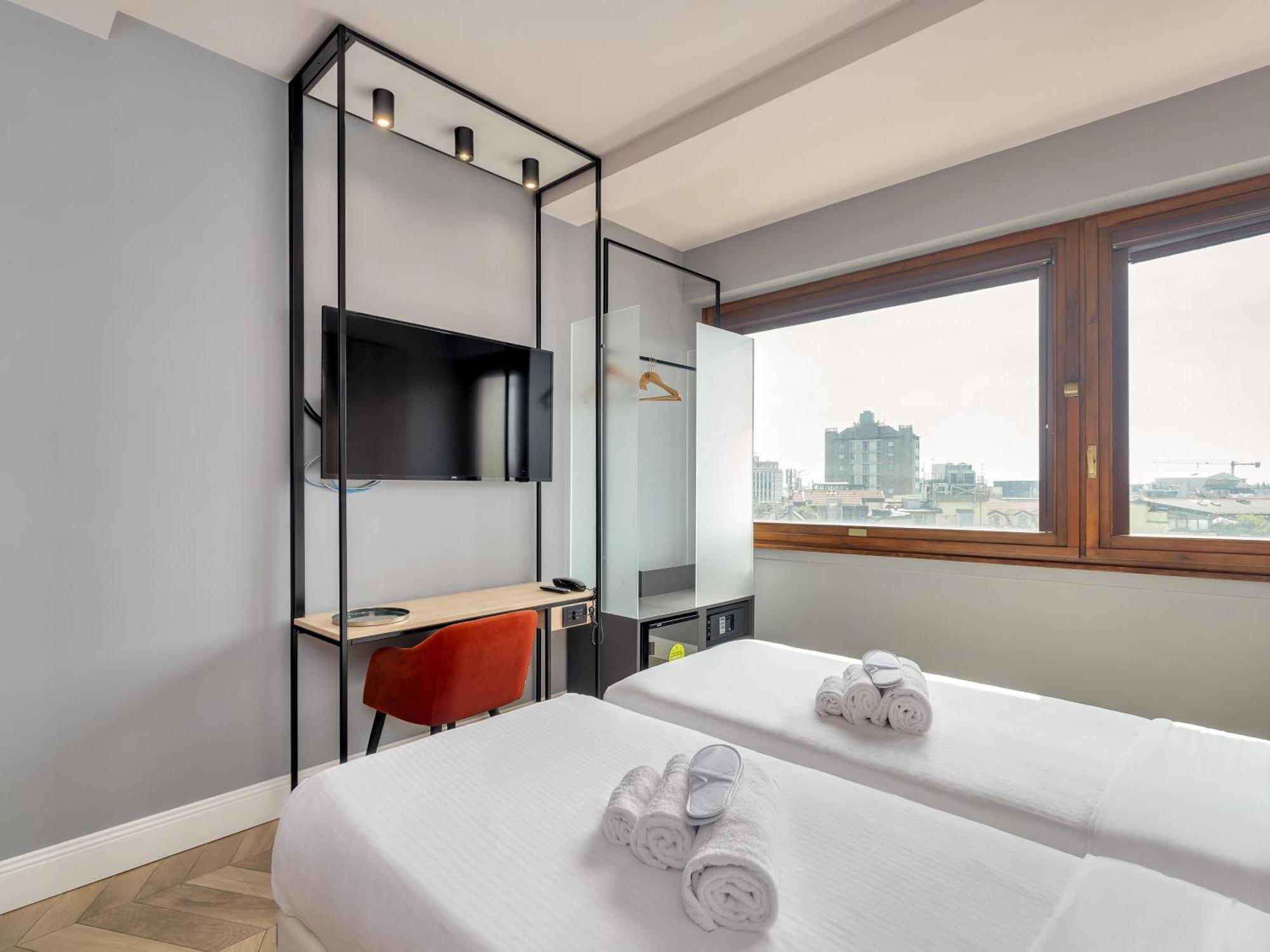 B&B Hotel Milano City Center Duomo Экстерьер фото